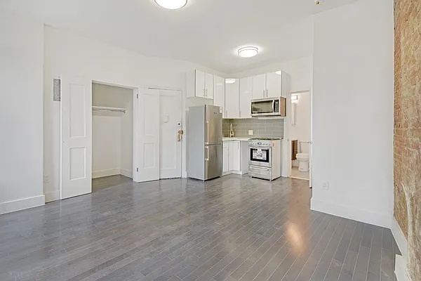 Rented by LG Fairmont Group | media 12