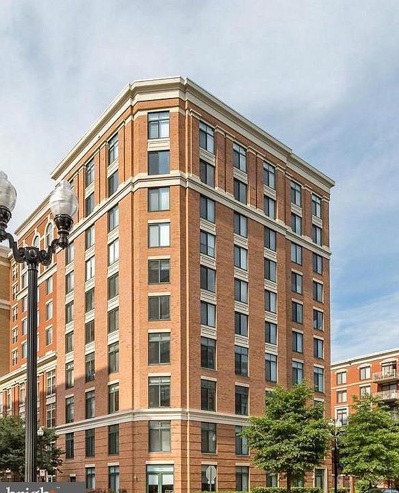 1st image of 1201 N Garfield St APT 501