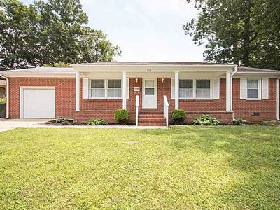 326 Beechmont Dr, Newport News, VA, 23608