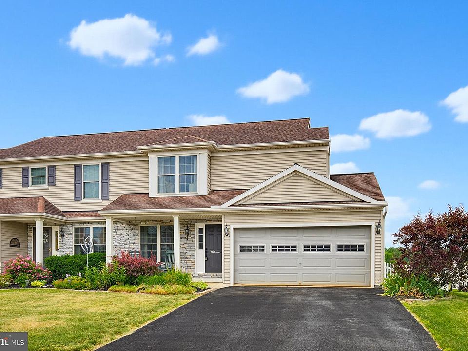 1st image of 5105 Oak Leaf Dr