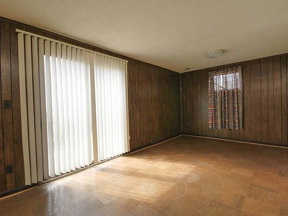 Basement family room
