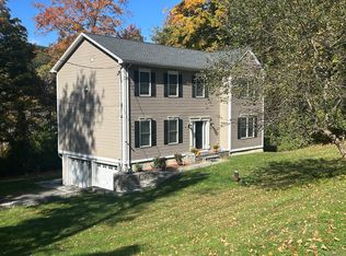 75 Tanton Hill Rd, Ridgefield, CT 06877