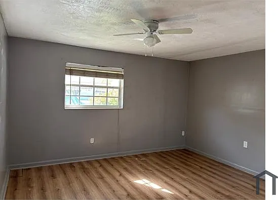 8341 NW 25th St — Photo 24