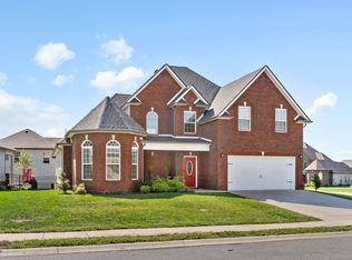 526 Low Country Ct, Clarksville, TN 37042
