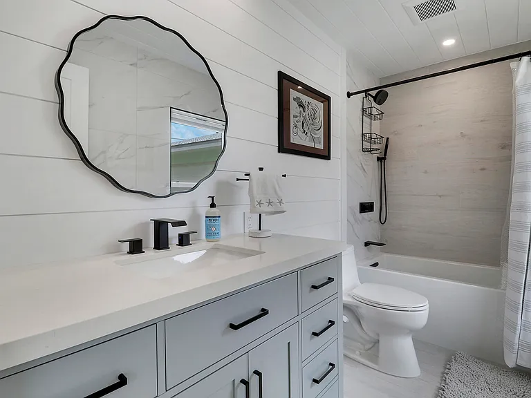 2443 E Edgewater Dr — Photo 39