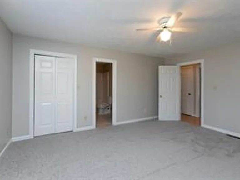 2911 Richard Pace S — Photo 16