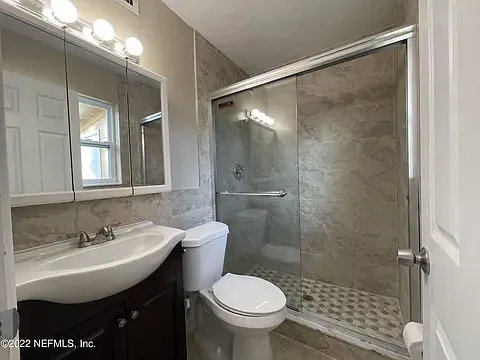 2856 Beachwood Blvd — Photo 6