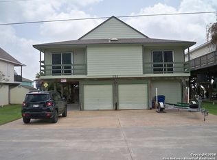 151 Sand Shoals Rd, Freeport, TX 77541