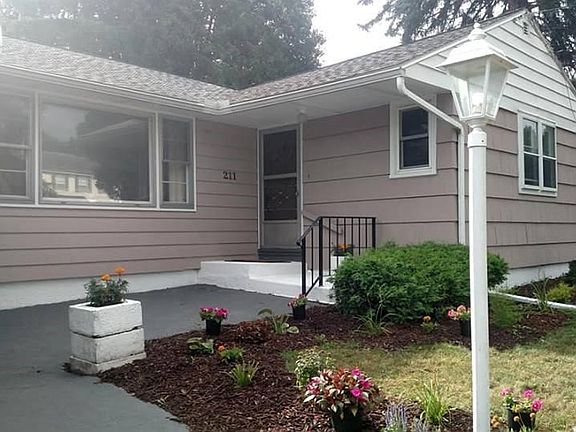 2nd image of 211 Stoney Dr