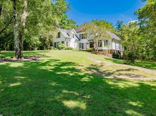 9282 Twin Beech Rd, Fairhope, AL 36532