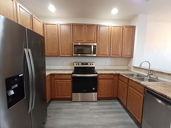 Kitchen with new SS appliances