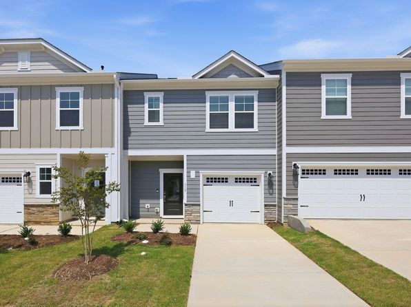 318 Sweetbay Tree Dr