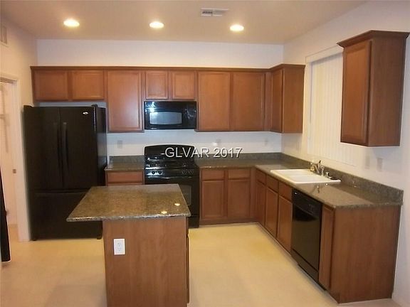 5th image of 1003 Klamath River Ave #0