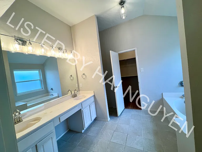 1602 Crestmeadow Ln — Photo 17