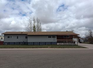 445 Village Dr, Lyman, WY 82937