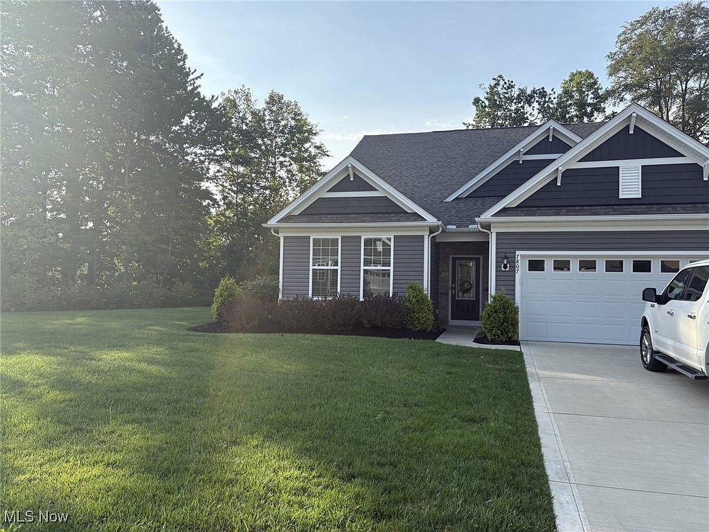 7807 Hunting Lake Dr