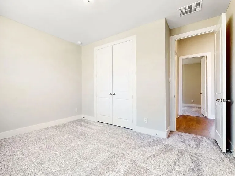 1432 Lawnview Dr — Photo 32