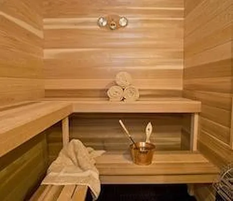 Rented by Loom Group | media 25