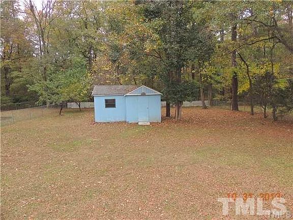 Before: old shed middle yard