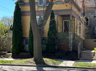 133 W Garfield Ave, Milwaukee, WI 53212