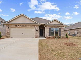 119 Burdine St, New Market, AL 35761