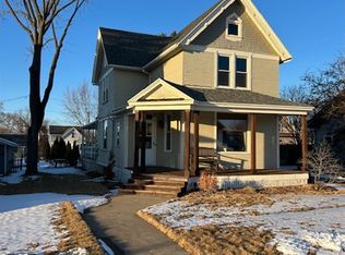 306 W Water St, Princeton, WI 54968