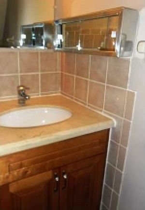4th image of 1701 W 42nd Pl APT 45