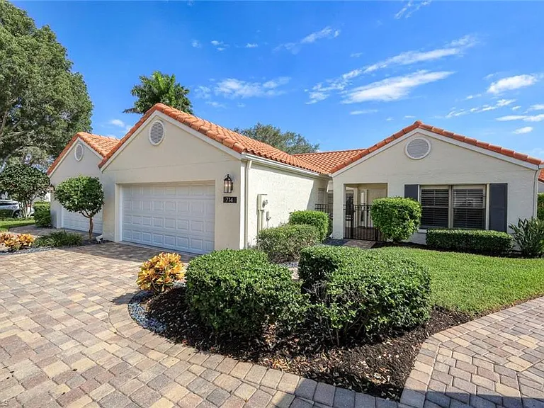 714 Reef Point Cir — Photo 3