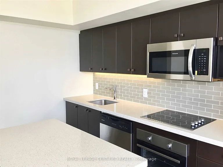 565 Wilson Ave #606W — Photo 14