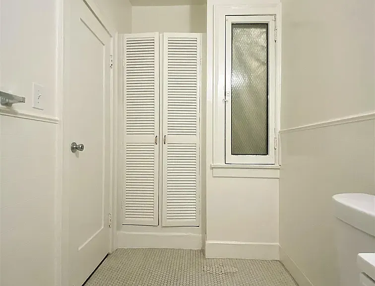 133 S Saint Andrews Pl #3 — Photo 18