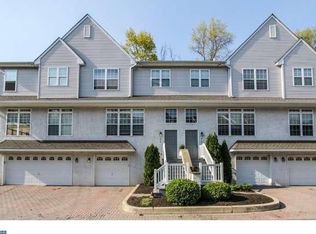 215 Debaptiste Ln, West Chester, PA 19382