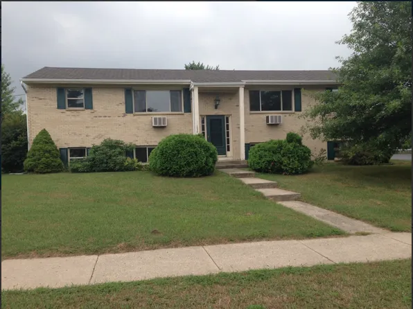 Glenaire Fourplex, 1038 Glenaire Dr NW APT B, Grand Rapids, MI 49544