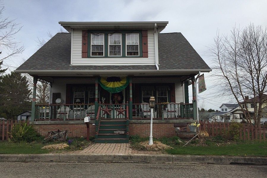 1st image of 106 Penn Ln