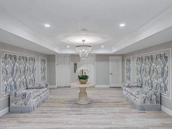 4th image of 120 N Ocean Blvd #404