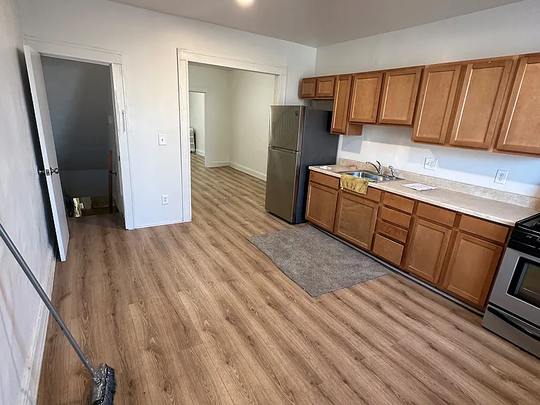 5232 Linden Heights Ave — Photo 5