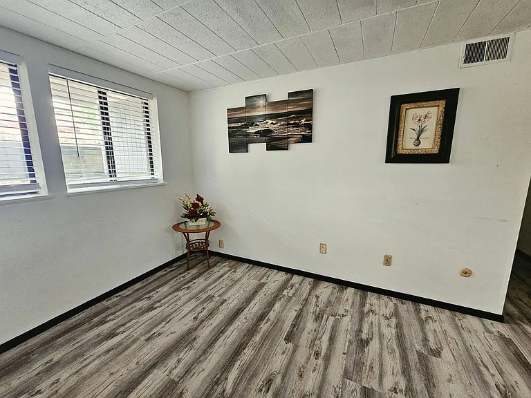 323 Ridge Point Cir #11A — Photo 8