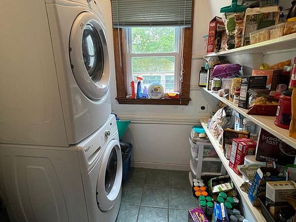 5th image of 19 Mapleton St #2B