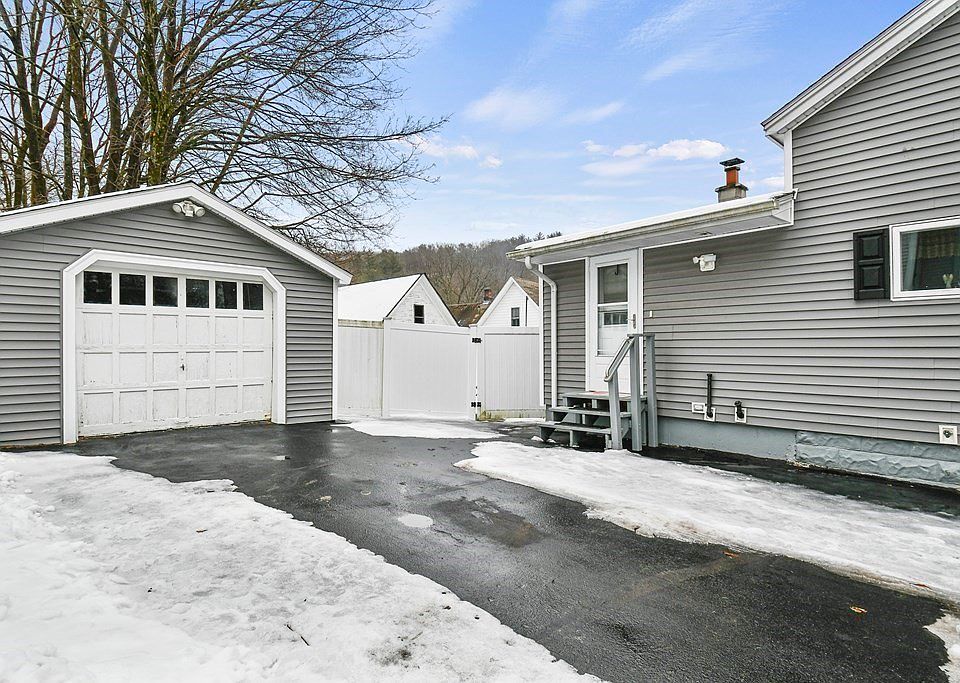 326 Drury Ave, Athol, MA 01331 Zillow