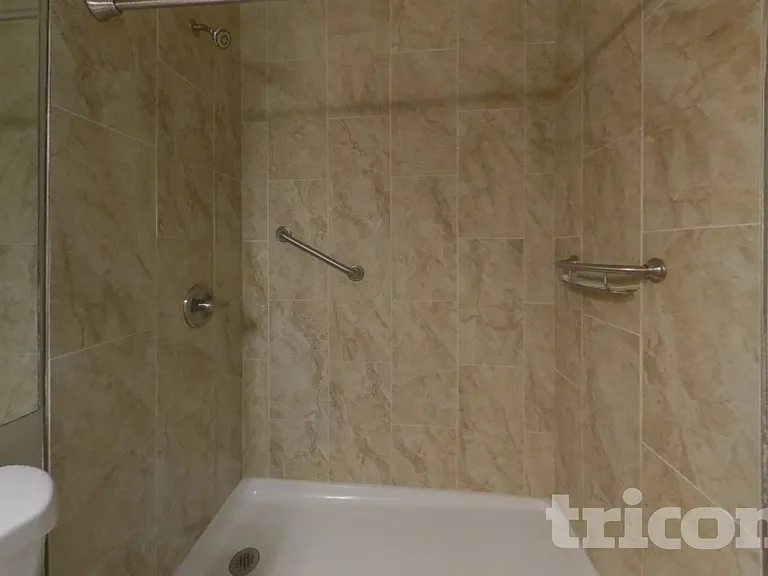 8195 Radcliff Dr — Photo 9