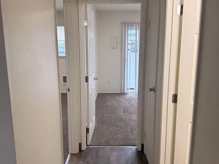 S815 - Star Apartments — Photo 37