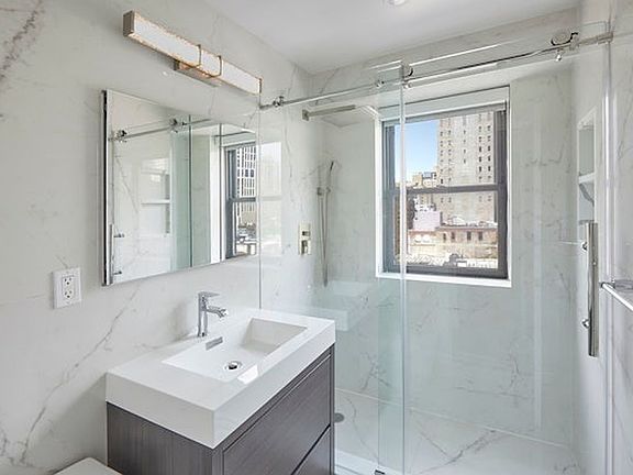 5th image of 345 E 80th St APT 14K