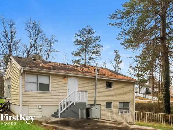 5070 Fairmont Rd SE, Smyrna, GA 30082