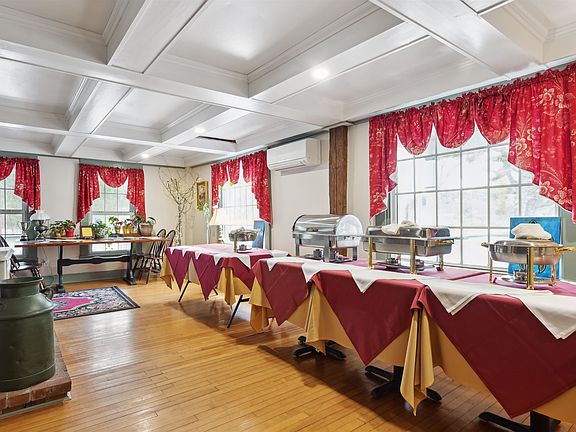 4th image of 67 Pleasant View Road