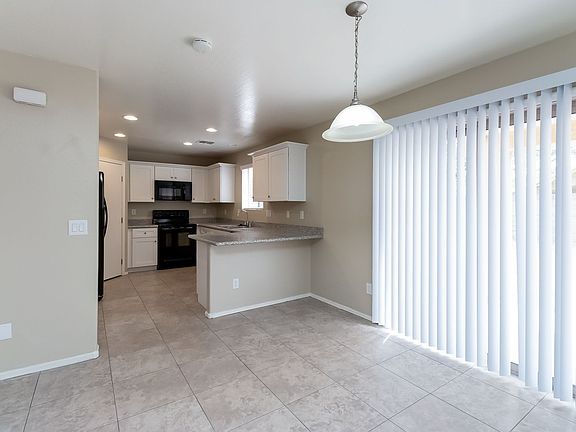 4th image of 13943 W Mauna Loa Ln