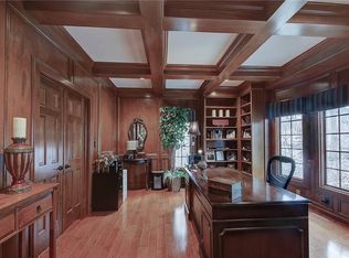 2845 Silverwood Ln, Greenwood, IN 46143