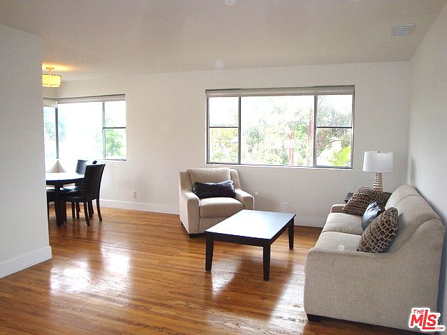 1st image of 3138 S Barrington Ave APT G