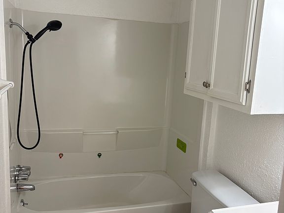 2nd bathroom
