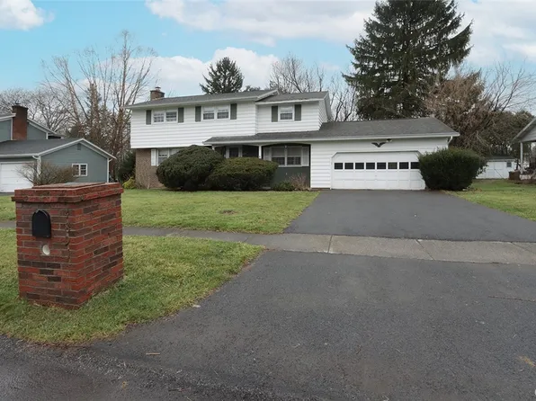 4891 Northgate Dr, Manlius, NY 13104