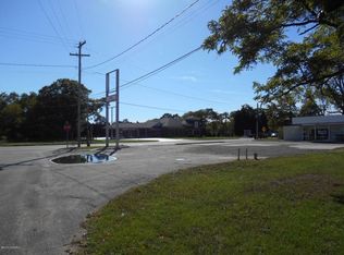 410 E Parkdale Ave, Manistee, MI 49660