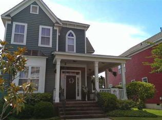 402 Hydrangea St, Summerville, SC 29483